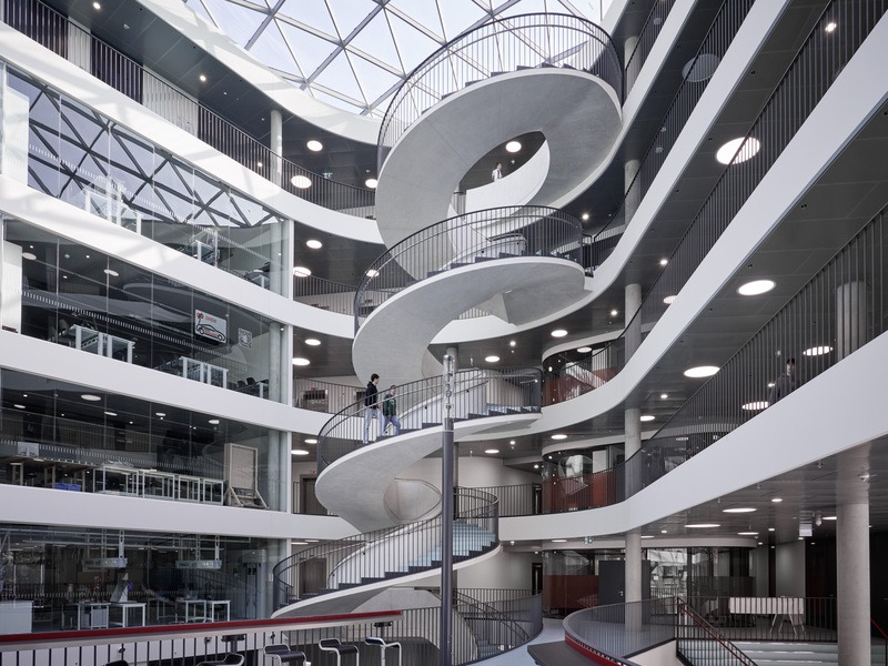 Duale Hochschule Treppe-230926-V (2) Sichtbetonkosmetik Stuttgart